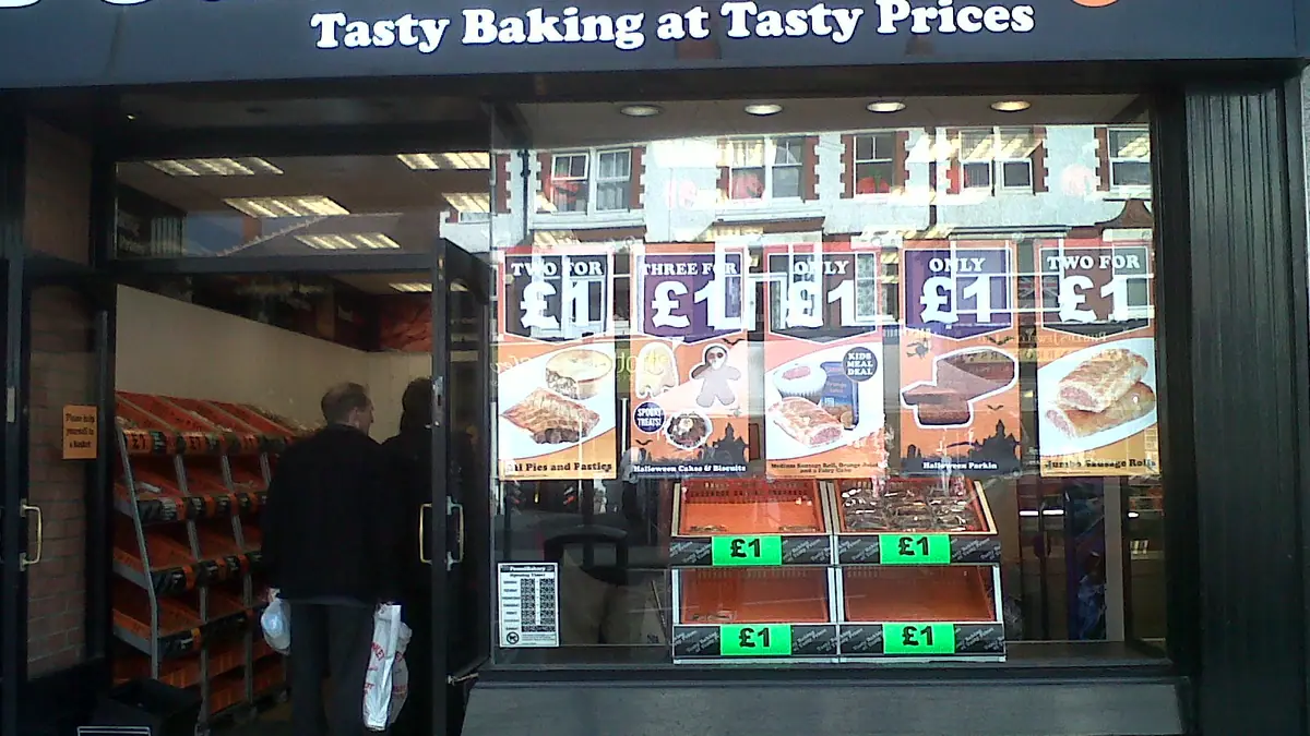 Poundbakery – bakery in Cleveleys town centre